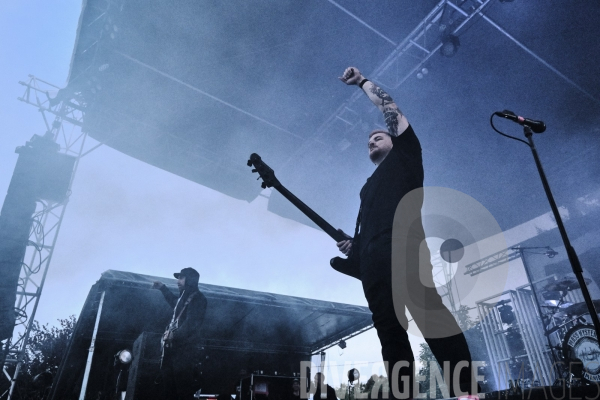 Concert de Mass Hysteria au festival 666