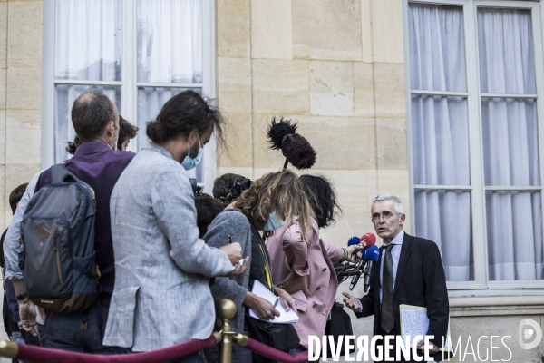 Jean Castex reçoit les partenaires sociaux.