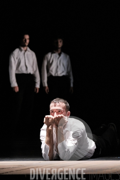 Die Grosse Fuge / Anne Teresa De Keersmaeker / Ballet de l Opéra de Lyon