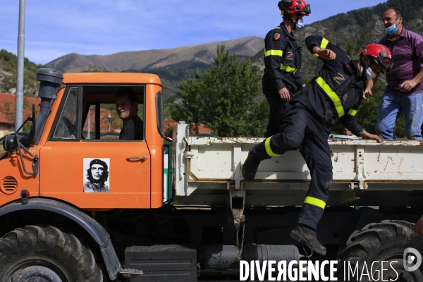 Visite du Président de la République Emmanuel Macron à Tende le 7/10/2020 après le passage de la tempête Alex qui a déclenché  un épisode méditerranéen inédit. Jusqu à 500 litres d eau au mètre carré tombés localement, 350 à Tende.