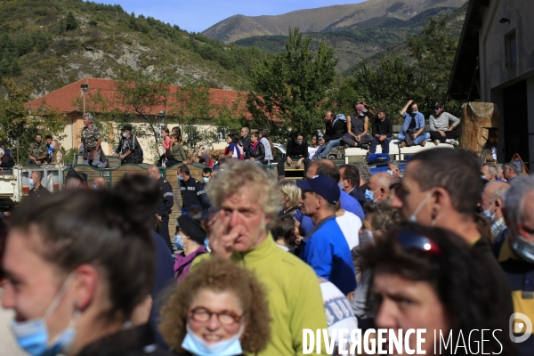 Visite du Président de la République Emmanuel Macron à Tende le 7/10/2020 après le passage de la tempête Alex qui a déclenché  un épisode méditerranéen inédit. Jusqu à 500 litres d eau au mètre carré tombés localement, 350 à Tende.