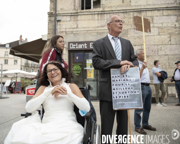 Manif Déconjugalisation AAH