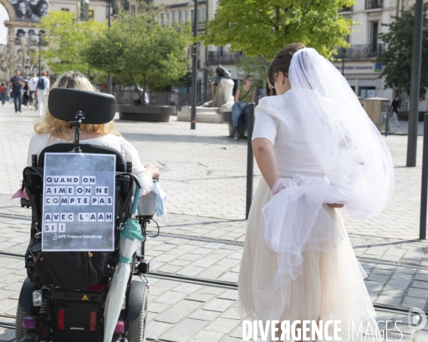 Manif Déconjugalisation AAH