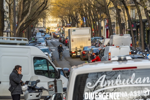 Embouteillages - Paris 18