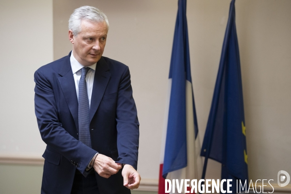 Bruno LE MAIRE et Alain GRISET chez les commerçants de Saint-Germain-en-Laye