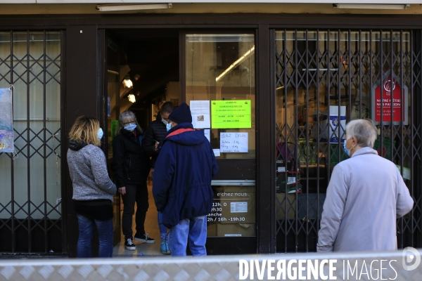 Tende le 26/11/2020  la distibution de nourriture par la banque alimentaire n est assurée que 3 jours par semaine dorenavant.