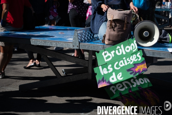 Contre AVS21: l augmentation de l âge de la retraite des femmes