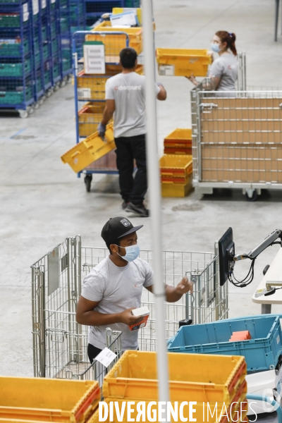 Gestion de picking avec les robots Skypod dans les Entrepôt Cdiscount