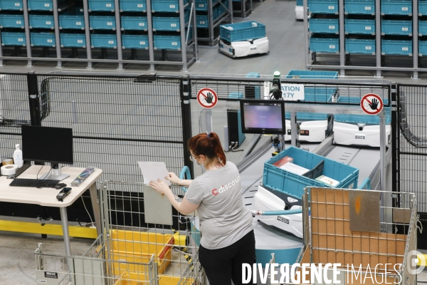 Gestion de picking avec les robots Skypod dans les Entrepôt Cdiscount