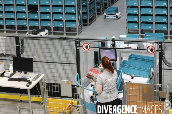 Gestion de picking avec les robots Skypod dans les Entrepôt Cdiscount