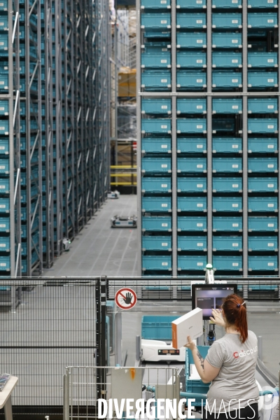 Gestion de picking avec les robots Skypod dans les Entrepôt Cdiscount