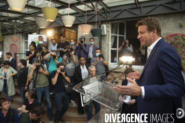 Yannick Jadot et Sandrine Rousseau qualifiés pour le second tour de la primaire écologiste