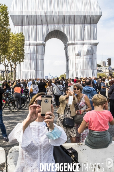 L Arc de Triumph emballé