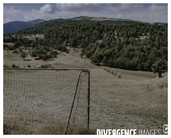 Le long de la Transbassealpine Digne-Nice ( la fin de l été )