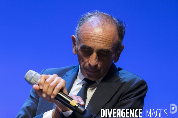 Sortie du Livre d Eric ZEMMOUR