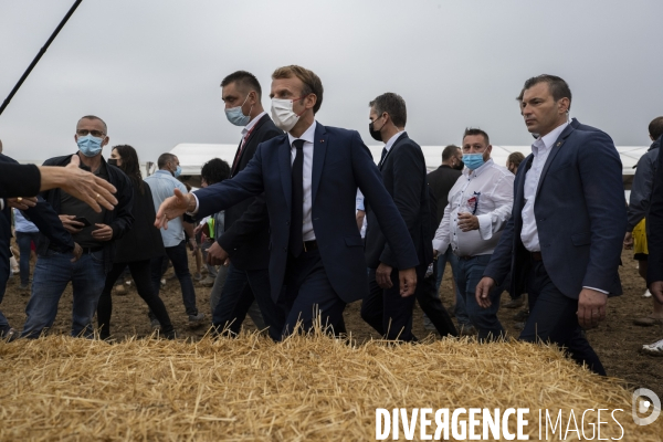 Macron au salon des jeunes agriculteurs