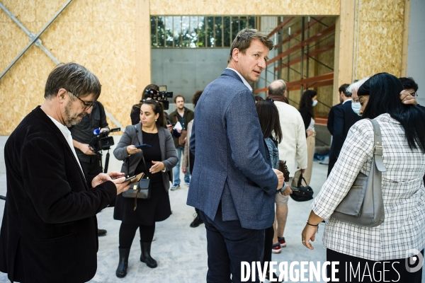 Yannick Jadot visite Cycle terre à Sevran.