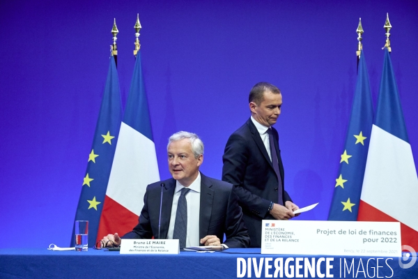 Bruno Le Maire , ministre de l économie, Olivier Dussopt Ministre chargé des Comptes publics, Presentation du Projet de loi de Finances PLF