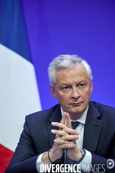 Bruno Le Maire , ministre de l économie, Olivier Dussopt Ministre chargé des Comptes publics, Presentation du Projet de loi de Finances PLF