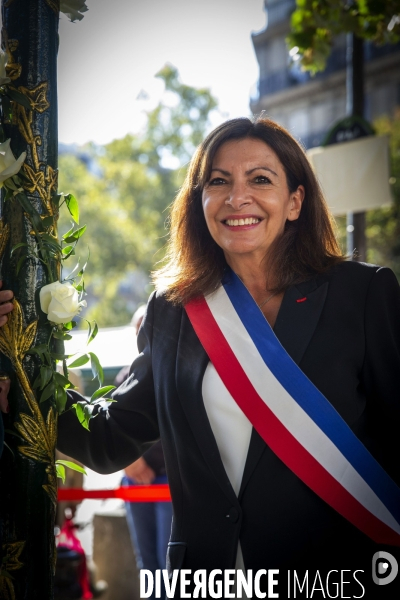 Anne HIDALGO inaugure la place Juliette gréco.