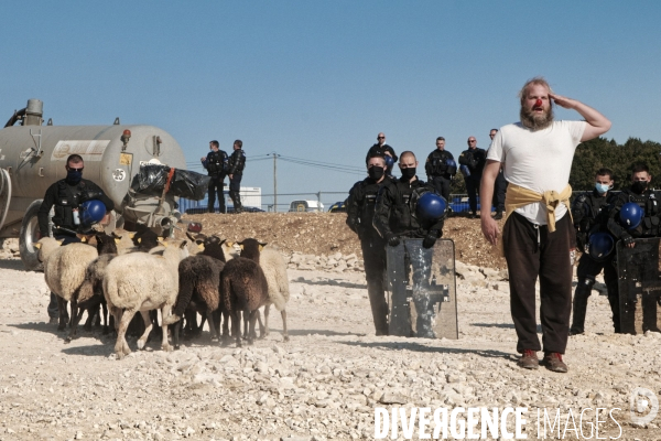 Contre les méga-bassines agricoles, les Soulevements de la Terre #2