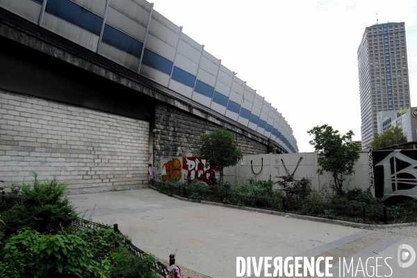 Crack porte de la Villette / le mur de la honte