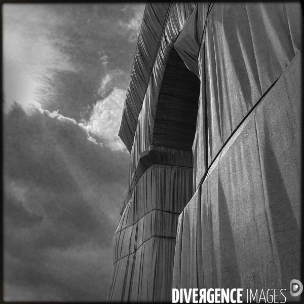 L  Arc de Triomphe, Wrapped 2021