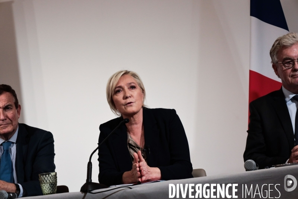 Rn - marine le pen - le referendum sur l immigration