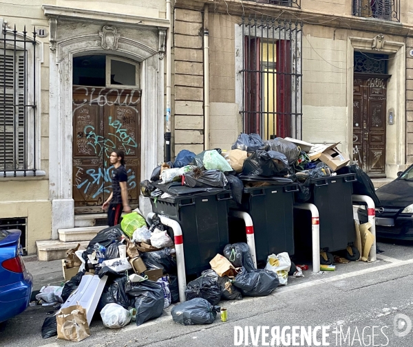 Poubelles la Ville  à Marseille, la nouvelle saison de la série.