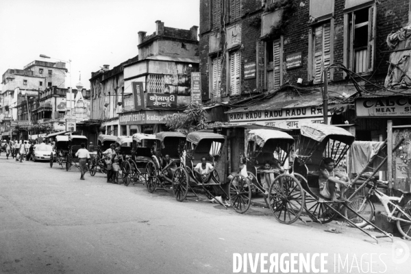 Les « hommes chevaux » de Calcutta, derniers rickshaws humains de la planète