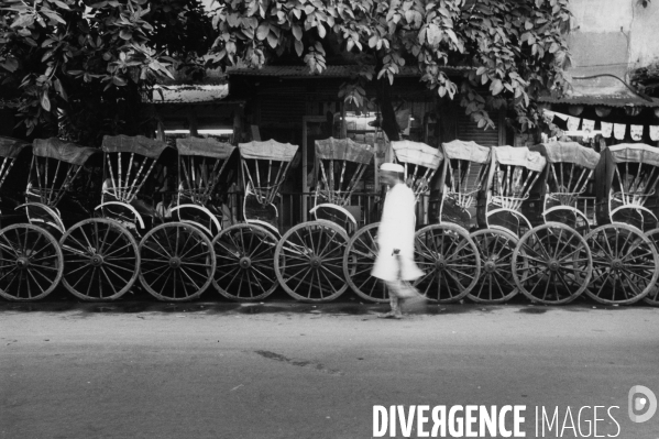 Les « hommes chevaux » de Calcutta, derniers rickshaws humains de la planète