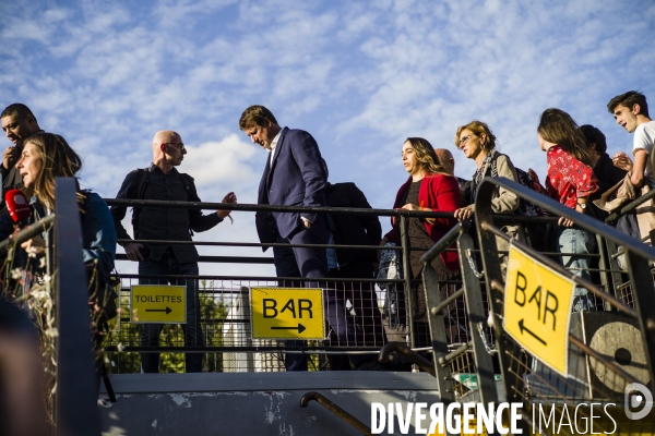 Yannick Jadot remporte la primaire écologiste.