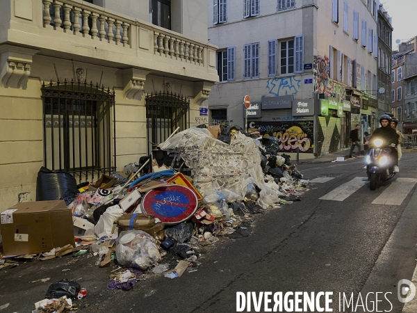 Fin de la grève des poubelles à Marseille: on y est presque!