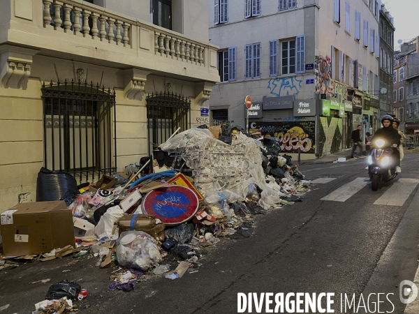 Fin de la grève des poubelles à Marseille: on y est presque!