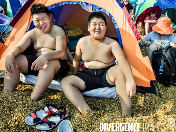 Les Chinois à la Plage