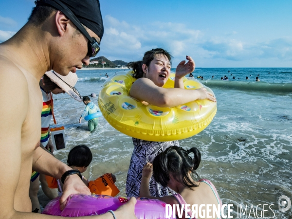 Les Chinois à la Plage
