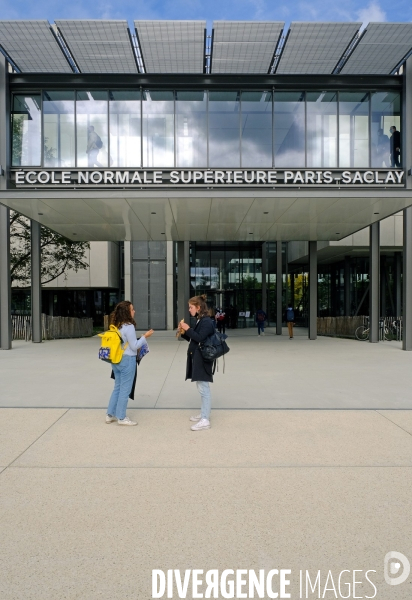 Le nouveau campus de l  Ecole Normale Supérieure Paris-Saclay