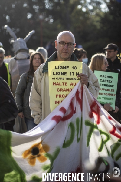 Marche des terres contre l avancee de l urbanisation