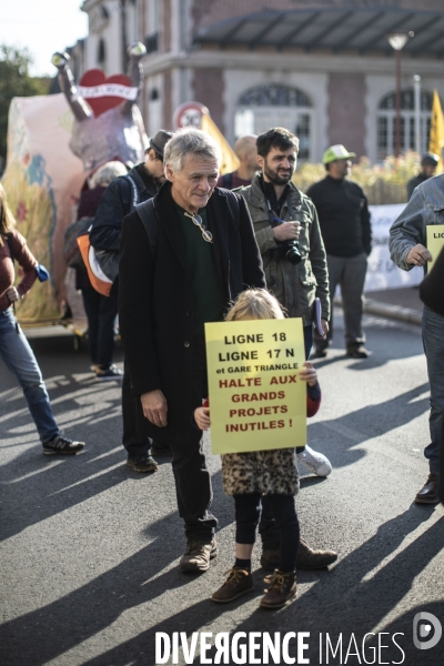 Marche des terres contre l avancee de l urbanisation