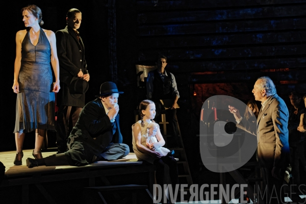 Six personnages en quête d auteur /Luigi Pirandello /  Emmanuel Demarcy-Mota /