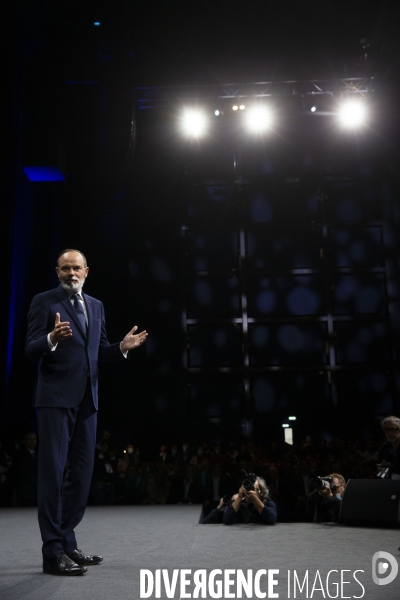 Edouard PHILIPPE lance son nouveau parti  HORIZONS  au Havre.