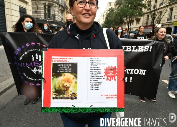 Cause animale :  Marche contre la fourrure et contre l exploitation des animaux pour leur peau. March Against Fur and the Exploitation of Animals for Their Skin.2021.