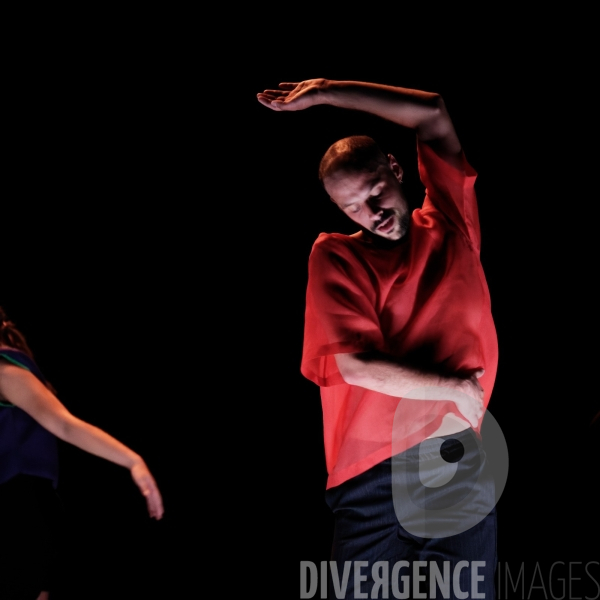 3 Works for 12 / Alban Richard - centre chorégraphique national de Caen en Normandie