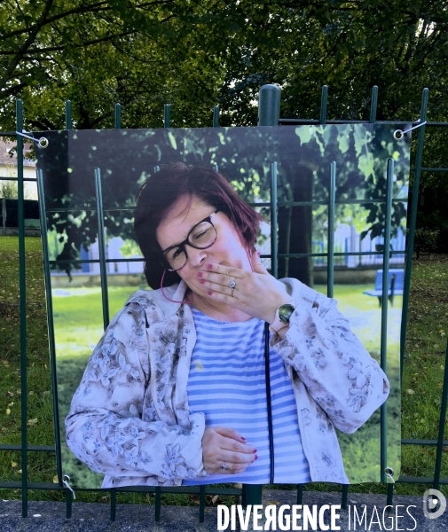 HORS-CADRE TOI-MÊME, une exposition dans la rue de portraits de personnes en situalition de Handicap.