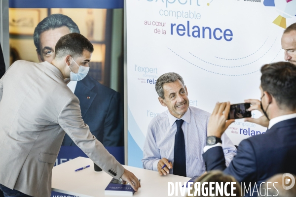 Nicolas SARKOZY au Congrès des Experts Comptables