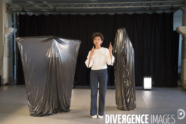 LA PART DES FEMMES Une traversée chorégraphique (Performance) de Héla Fattoumi et Eric Lamoureux