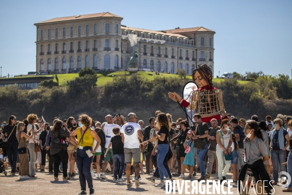 Visite de la «Petite Amal» à Marseille