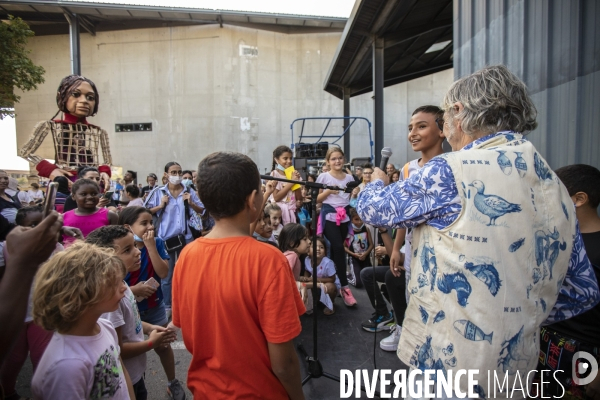Visite de la «Petite Amal» à Marseille