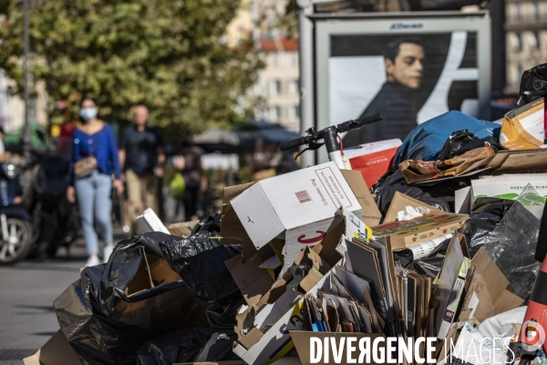 Grève des éboueurs à Marseille