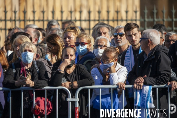 Ferveur à Bernard Tapie